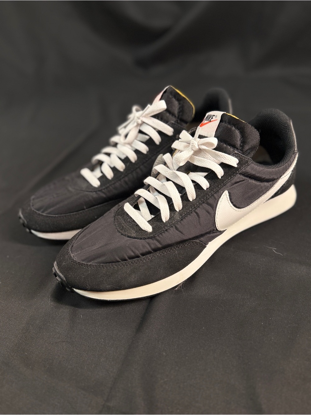 Nike Black and White Low-Top Runner Sneakers